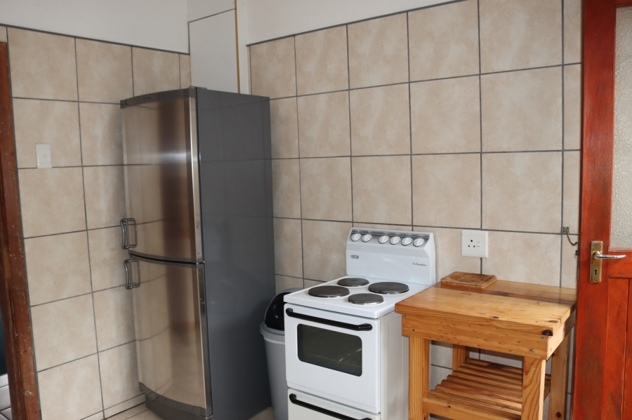 7 Bedroom Property for Sale in Kleinmond Western Cape